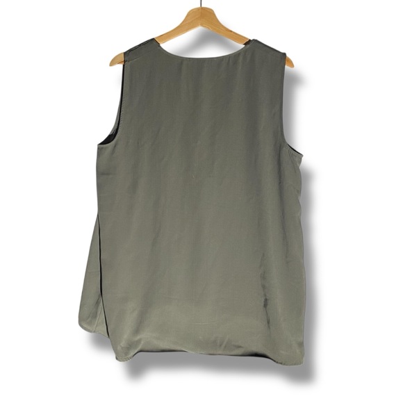 Fever Gray Sleeveless Lined Split-Front Tank Top - Picture 2 of 3
